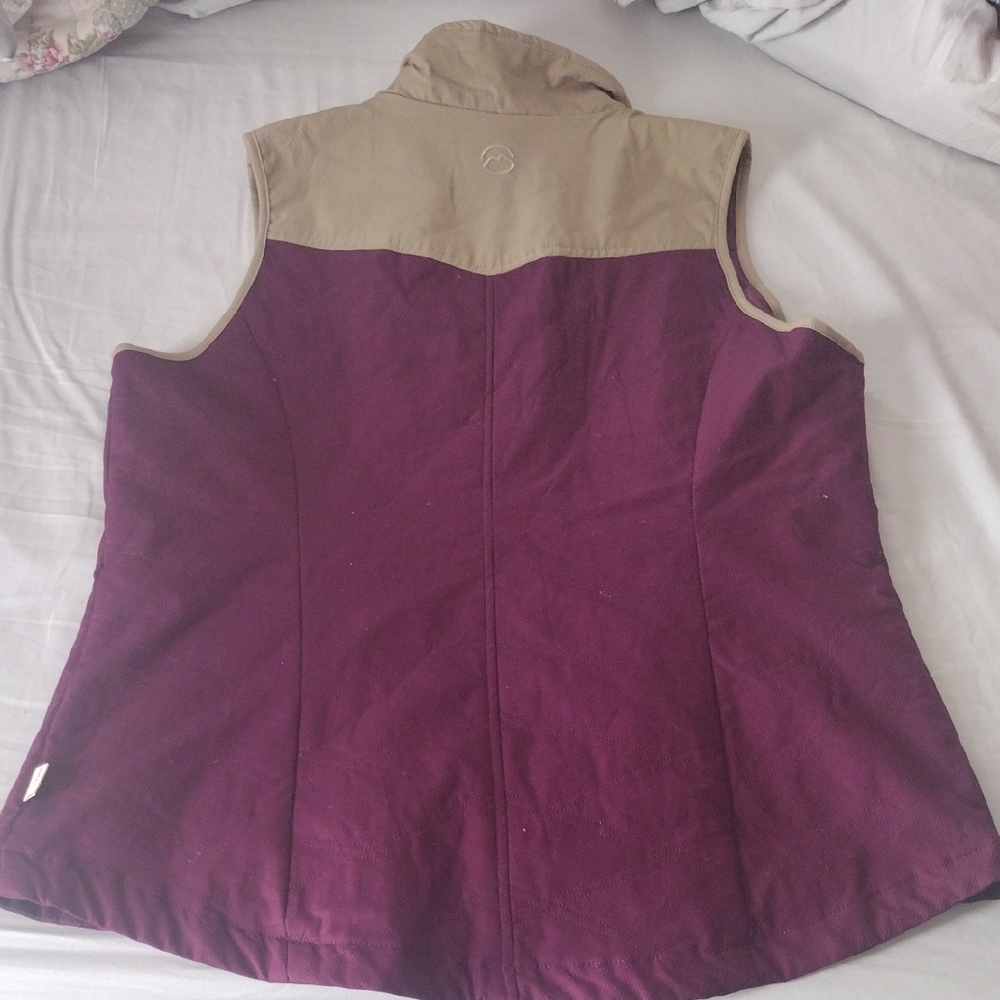 Magellan Outdoors Women's Vest - Plum and Khaki - Picture 15 of 16